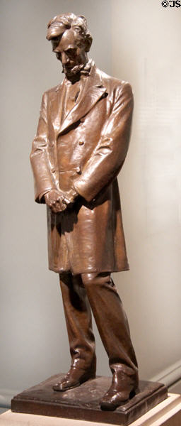 Abraham Lincoln bronze standing sculpture (1912) by Daniel Chester French at Art Institute of Chicago. Chicago, IL.