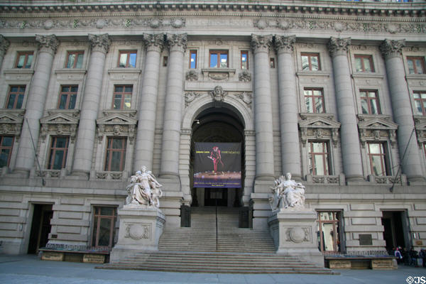 United States Custom House (1899-1907) (on Bowling Green) now Alexander Hamilton Custom House & National Museum of American Indian. New York, NY. Style: Beaux Art. Architect: Cass Gilbert. On National Register.