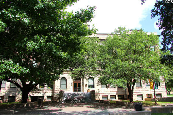 George W. Carroll Science Hall (1903) at Baylor University. Waco, TX. Style: Beaux-Arts. Architect: S. Wemyss Smith.