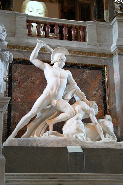 Theseus defeats the Centaur statue (1805-19) by Antonio Canova Kunsthistorisches Museum. Vienna, Austria.