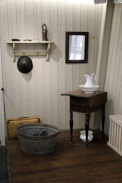 Simple wash basin, commode & wash tub at Van Gogh House in Cuesmes. Mons, Belgium.