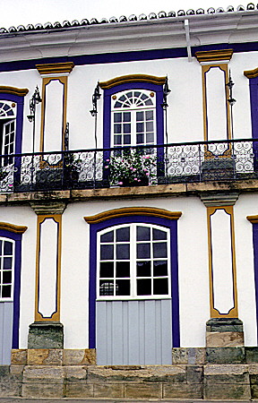 Window rhythm and details, São João del Rei. Brazil.