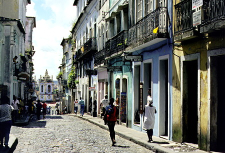 Street scene along R. Alfredo de Brito, Salvador. Brazil.