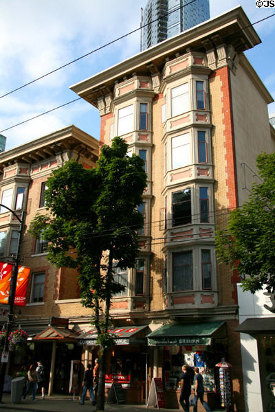 Italianate heritage building (1087 Robson St.). Vancouver, BC.
