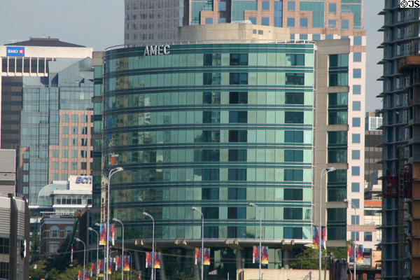 Amec Building (1992) (13 floors) (111 Dunsmuir St.). Vancouver, BC. Architect: Stantec Architecture.