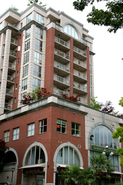 The Clarkson (2000) (12 floors) off Lorne Mews. New Westminster, BC.