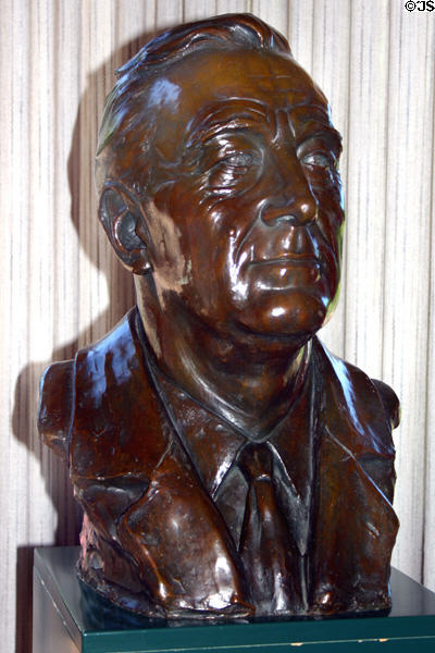 Bronze bust of Franklin Delano Roosevelt at Campobello International Park. NB.