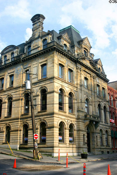 Old City Hall (1878) (116 Prince William St.). Saint John, NB. Style: Second Empire. Architect: McKean & Fairweather.