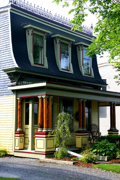Neves house (1890) (336 Dufferin Row). Saint John, NB.
