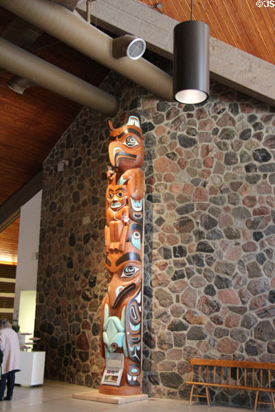 Totem pole in lobby at McMichael Gallery. Kleinburg, ON.