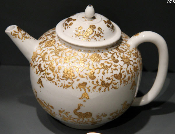 Meissen porcelain teapot decorated with gold leaf (c1720) at Gardiner Museum. Toronto, ON.