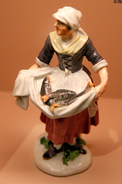 Meissen porcelain figurine of woman selling fish (c1750) modeled by Johann Joachim Kändler & Peter Reinicke in private collection. ON.