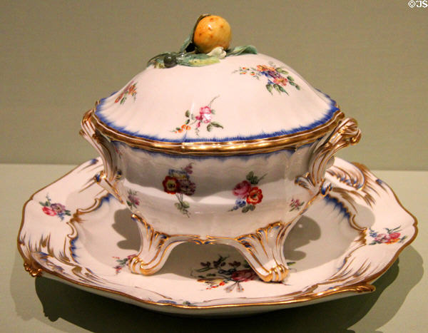 Porcelain circular olio soup tureen with vegetable handle (c1754-5) attrib. Jean-Claude Duplessis for Royal Porcelain of Vincennes, France at Royal Ontario Museum. Toronto, ON.
