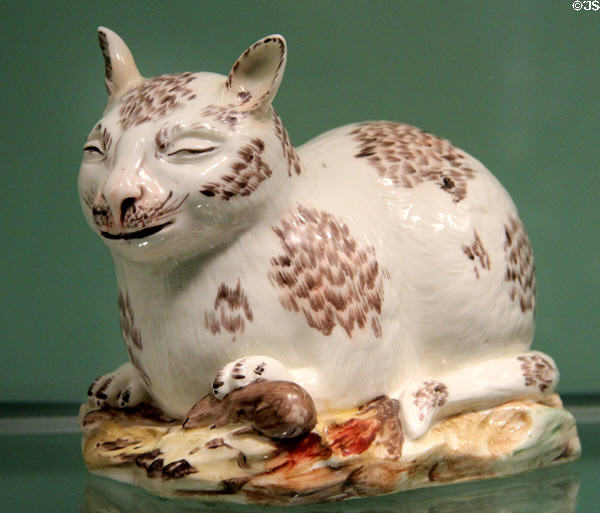 Porcelain cat & mouse figure (c1745) made by Manuf. Saint-Cloud of Paris at Gardiner Museum. Toronto, ON.