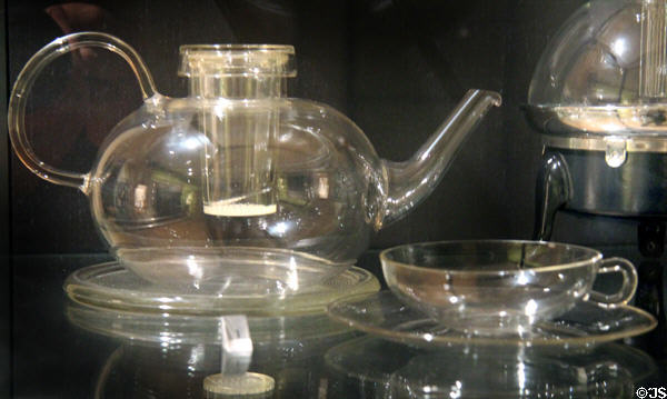 Glass tea service (c1931) by Wilhelm Wagenfeld for Jenaer Glaswerke Schott & Gen, of Jena, Germany at Royal Ontario Museum. Toronto, ON.