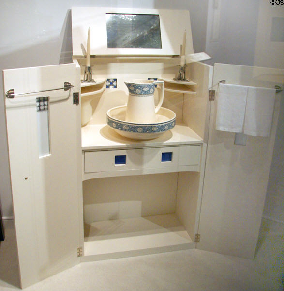 Wash-stand (1904) by Charles Rennie Mackintosh of Glasgow at Royal Ontario Museum. Toronto, ON.
