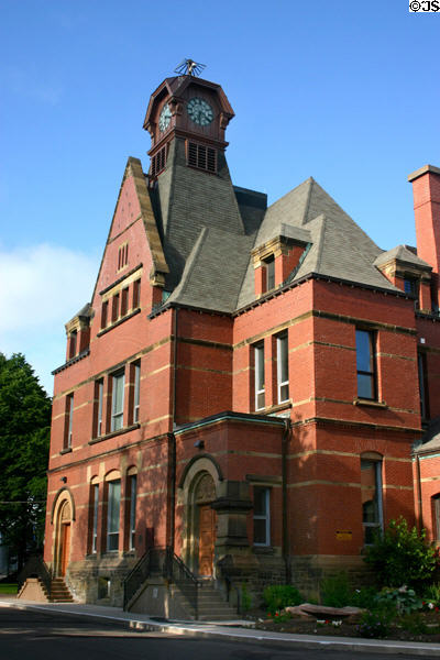 Former Summerside Post Office (1883-6). Summerside, PE. Style: Victorian Romanesque. Architect: Thomas Fuller.