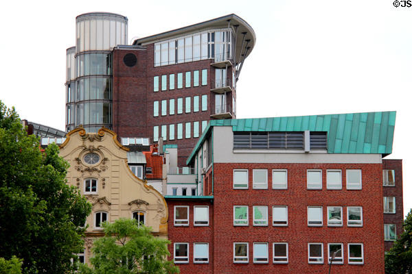 Mix of modern architecture & classic buildings seen from Schopenstehl. Hamburg, Germany.