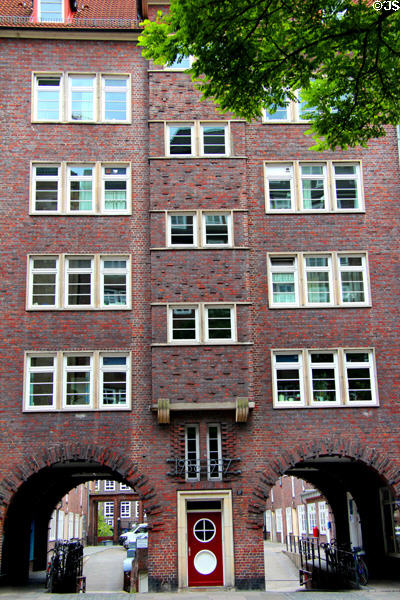 Entrance between archways to unit in brick building at Steinstraße & Mohlenhofstraße. Hamburg, Germany.
