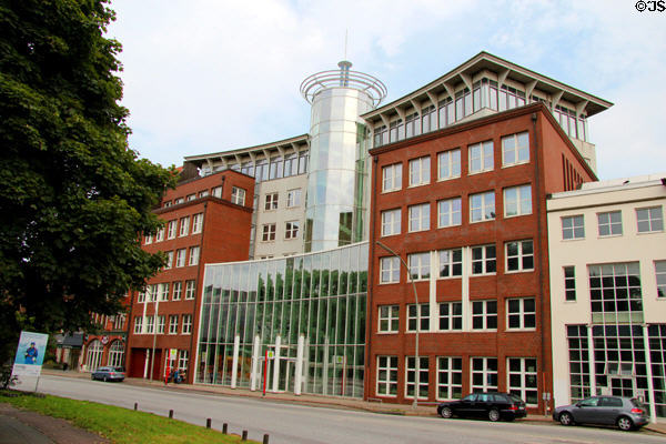 Holstenwall building at southern end of Un Blomen Park at B4 road. Hamburg, Germany.