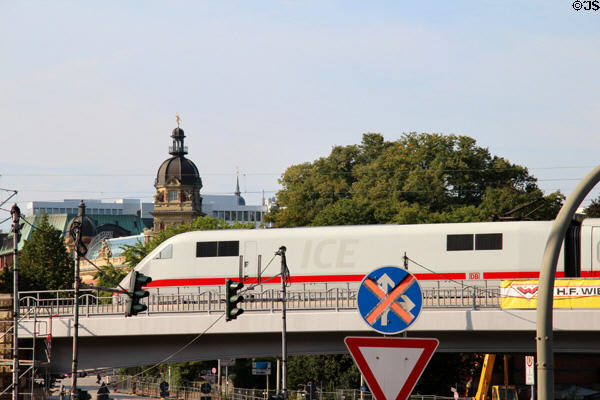 DB intercity train on elevated rails. Hamburg, Germany.