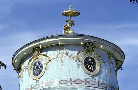 Circular upper section of Chinese Teahouse with gold details. Potsdam, Germany.