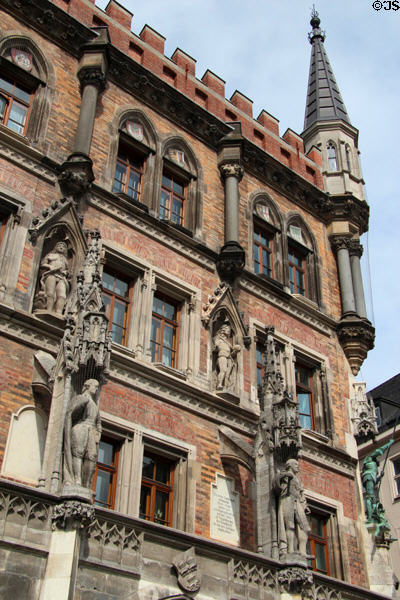 Statues of Bavarian rulers on Neues Rathaus. Munich, Germany.