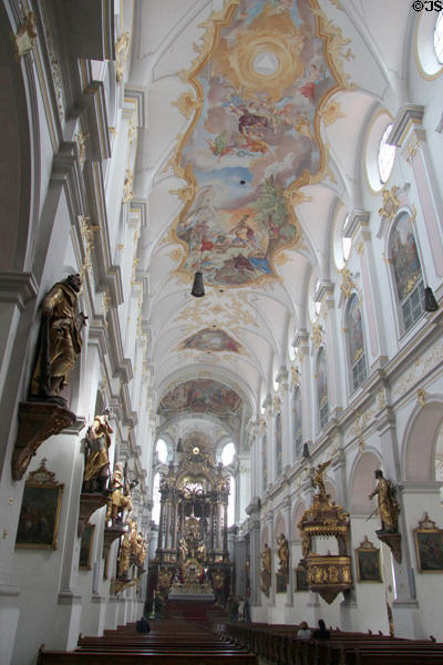 Rebuilt Baroque interior of Peterskirche. Munich, Germany.