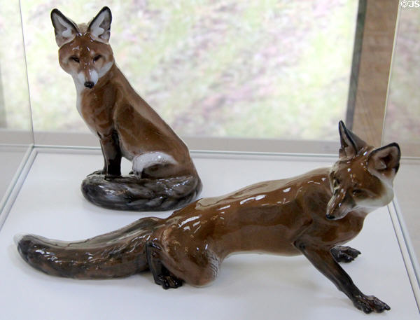 Fox figurines (1933 & 4) by Theodor Kärner for Rosenthal Porzellan at German Hunting & Fishing Museum. Munich, Germany.