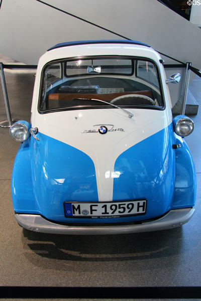 BMW Classic 250 Isetta (1959) with wider front & narrower back at BMW World. Munich, Germany.