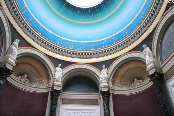 Dome with ring of sculptures in Alte Nationalgalerie. Berlin, Germany.