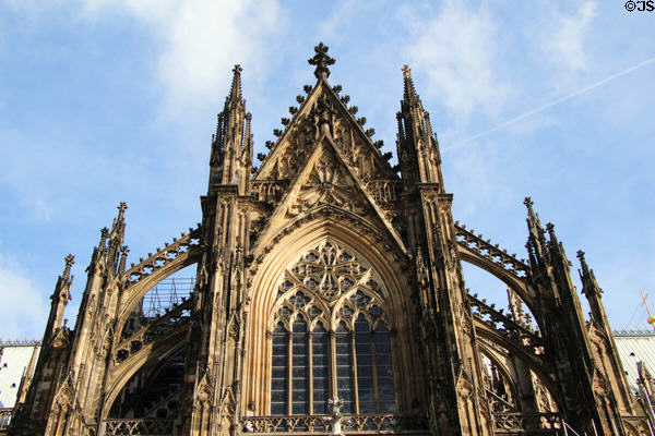 Window & flying buttresses of south transept of Köln Cathedral. Köln, Germany.
