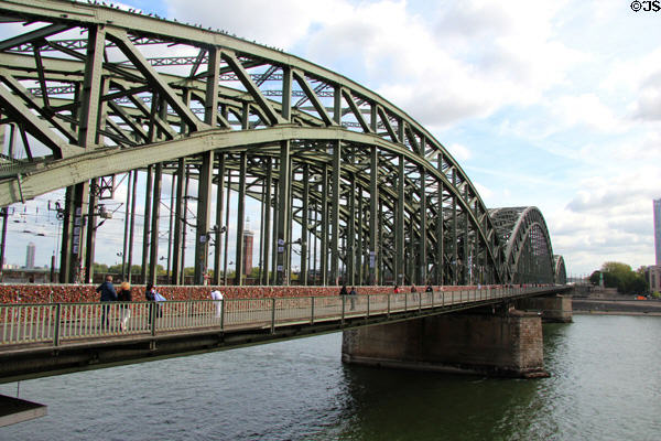 Truss arches of Hohenzollern Bridge. Köln, Germany.