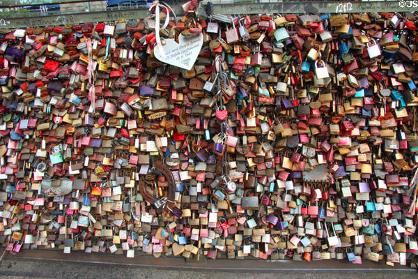 Love locks crammed together on Hohenzollern Bridge. Köln, Germany.