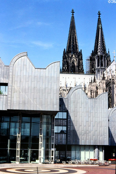 Ludwig Museum with spires of Köln Cathedral in background. Köln, Germany.