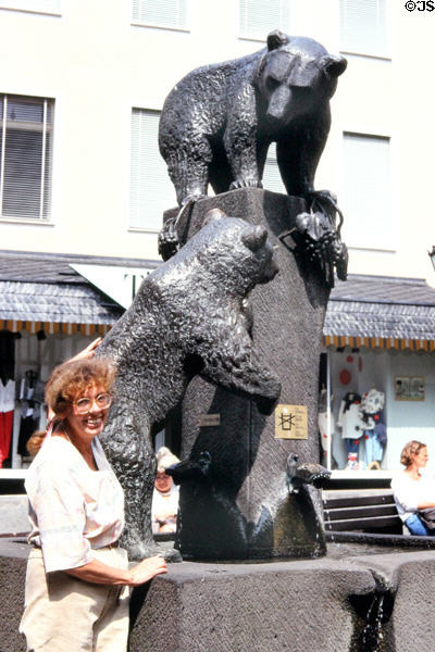 Bear Fountain (1968) by Hans Scherl. Bernkastel-Kues, Germany.