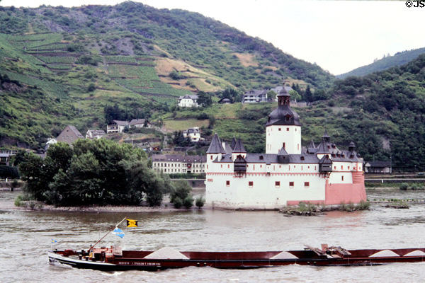 Pfalzgrafenstein Castle, toll castle on the Falkenau island, aka Pfalz Island, in the Rhine River. Kaub, Germany.