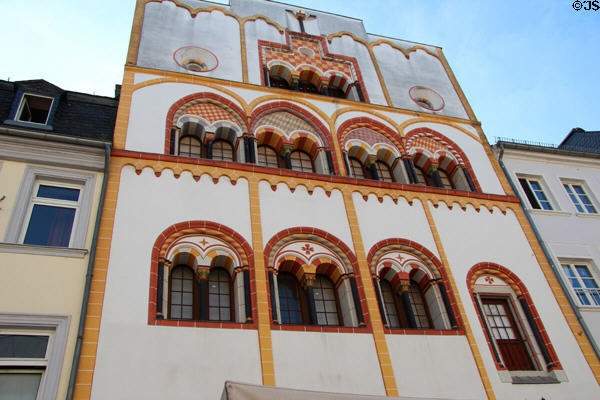 House of the Three Kings (Dreikkönigenhaus) (c1230) Early Gothic townhouse. Trier, Germany.