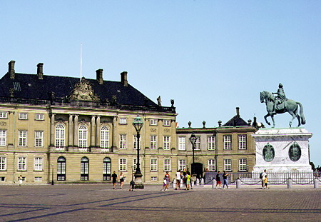 Amalienborg Palace in Kobenhavn. Denmark.