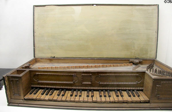 Octave virginal (c1700) from Germany at Deutsches Museum. Munich, Germany.
