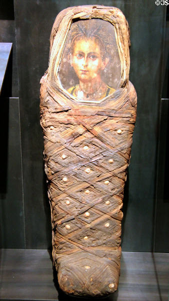 Mummy with portrait of child (Roman times c80 CE) from Hawara at Museum Ägyptischer Kunst. Munich, Germany.