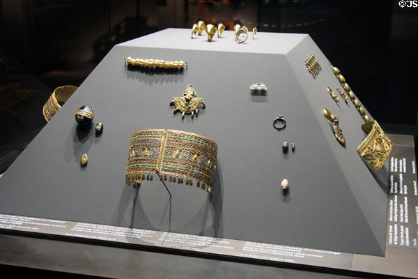 Jewelry from ancient Egypt at Museum Ägyptischer Kunst. Munich, Germany.