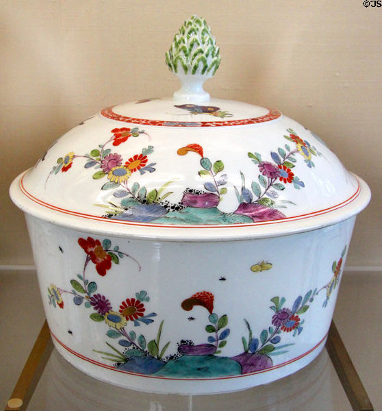 Meissen porcelain serving tureen (c1740) painted with butterflies & flowers at Meissen porcelain museum at Lustheim Palace. Munich, Germany.