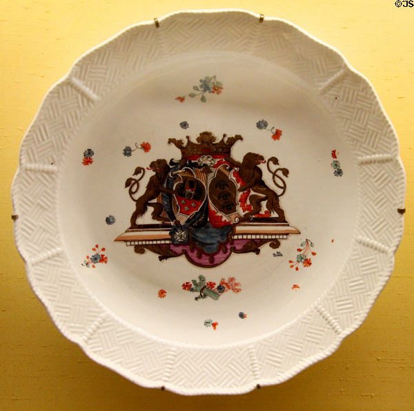 Meissen porcelain bowl (1735-7) from Graf Sulkowski table service at Meissen porcelain museum at Lustheim Palace. Munich, Germany.