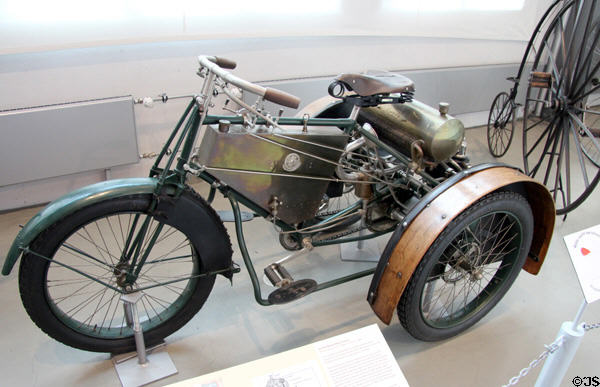 De Dion-Bouton Motor Tricycle (1898) from France at Deutsches Museum Transport Museum. Munich, Germany.