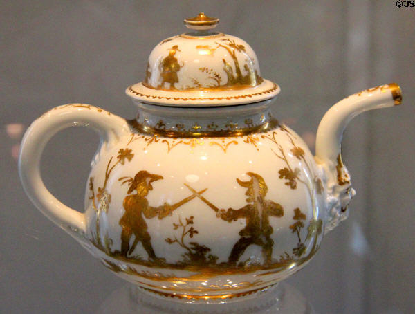 Meissen porcelain teapot (c1720) by Johann Jacob Irminger at Bamberg Old Town Hall Museum of Faience & Porcelain. Bamberg, Germany.