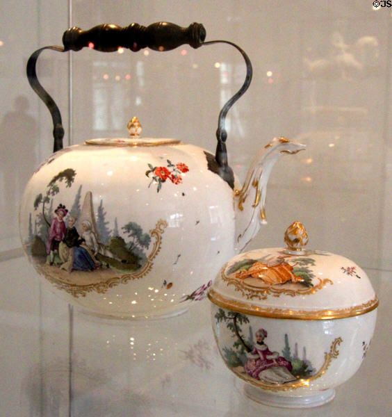 Höchst porcelain tea service pieces (c1765) by Andreas Philipp Oettner after Antoine Watteau at Bamberg Old Town Hall Museum of Faience & Porcelain. Bamberg, Germany.