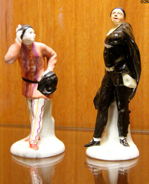Harlequin & Capitan Rodomonte commedia dell'arte porcelain figurines (1765-70) by Wenzel Neu for Kloster Veilsdorf at Coburg Castle. Coburg, Germany.