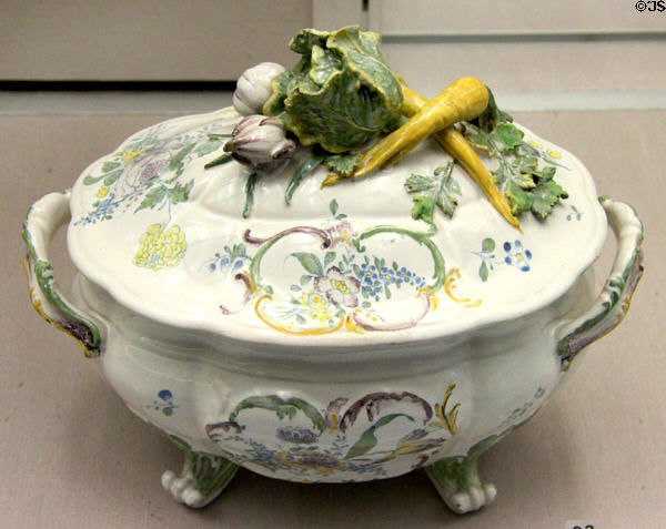 Faience tureen with vegetable handle (c1760) from Ludwigsburg at Germanisches Nationalmuseum. Nuremberg, Germany.