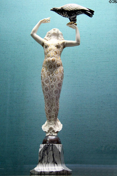 Inspiration ivory & marble statue (1911) by Emil Keilermann & Friedrich Adler at Germanisches Nationalmuseum. Nuremberg, Germany.